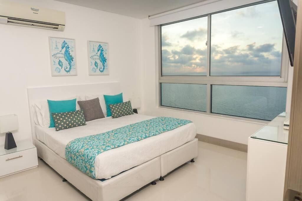 3404 Palmetto Frente A La Playa Cartagena
