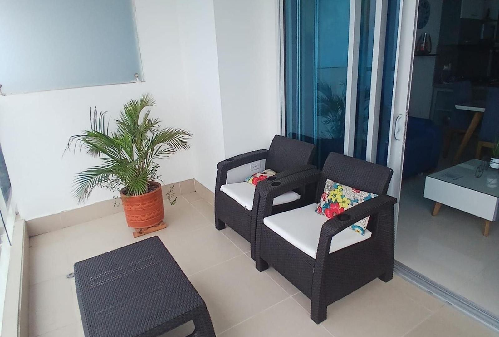3404 Palmetto Frente A La Playa *