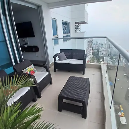 Apartment 3404 Palmetto Frente A La Playa Cartagena